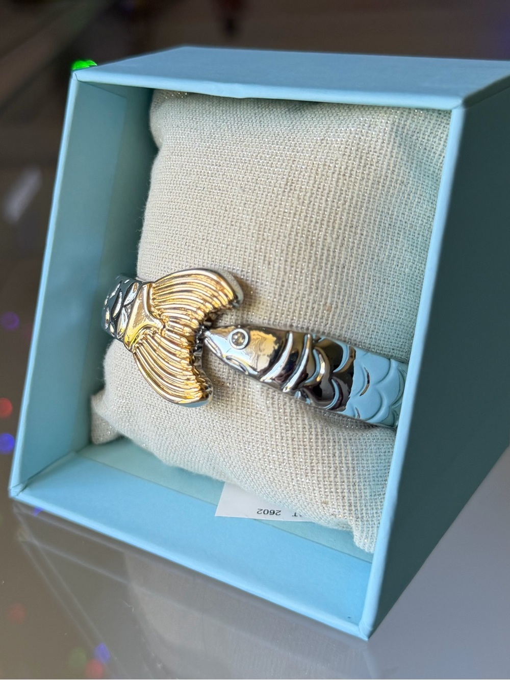 Piper K Two-Tone Fish Tail Sardine Coastal sea life bangle Bracelet Silver Gold - Picture 4 of 7